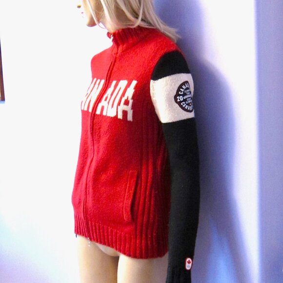 HUDSON BAY CANADA Red Wool 2014 Olympics Flag Beaver Zip Up SWEATER XS - Picture 3 of 11